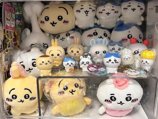 Get Chiikawa merchandise for Chiikawa fans